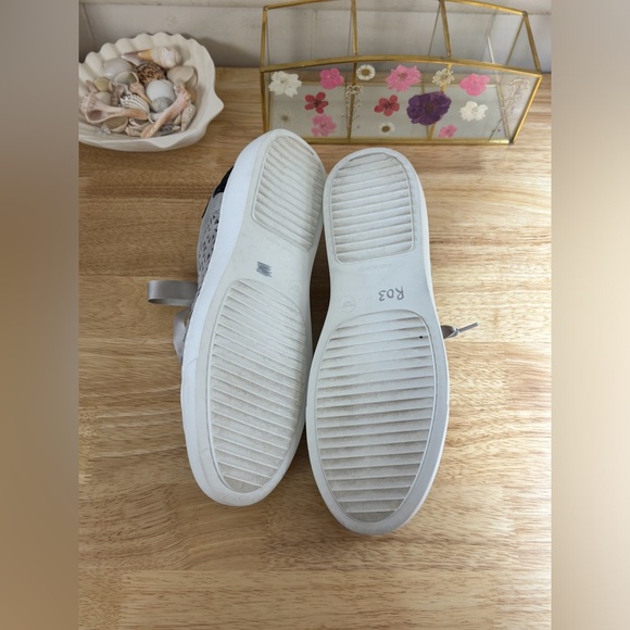 Clorinda Antinori Perforated Leather Zoey Lace Up Sneakers Size 39 Designer - Picture 6 of 9